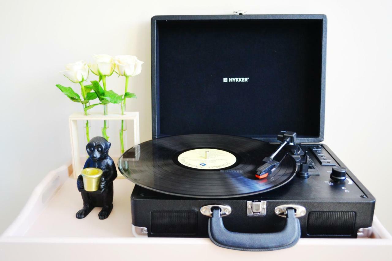 Vinyl Apartment Old Town Krakow Bagian luar foto